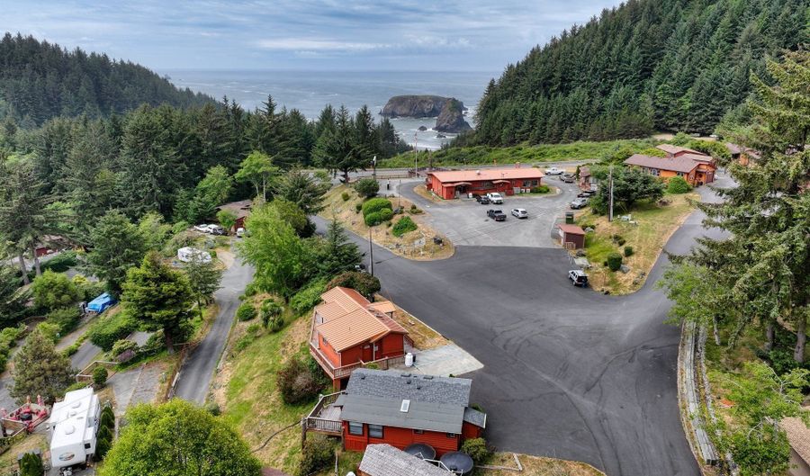 19921 WHALESHEAD Rd M2, Brookings, OR 97415 - 1 Beds, 1 Bath