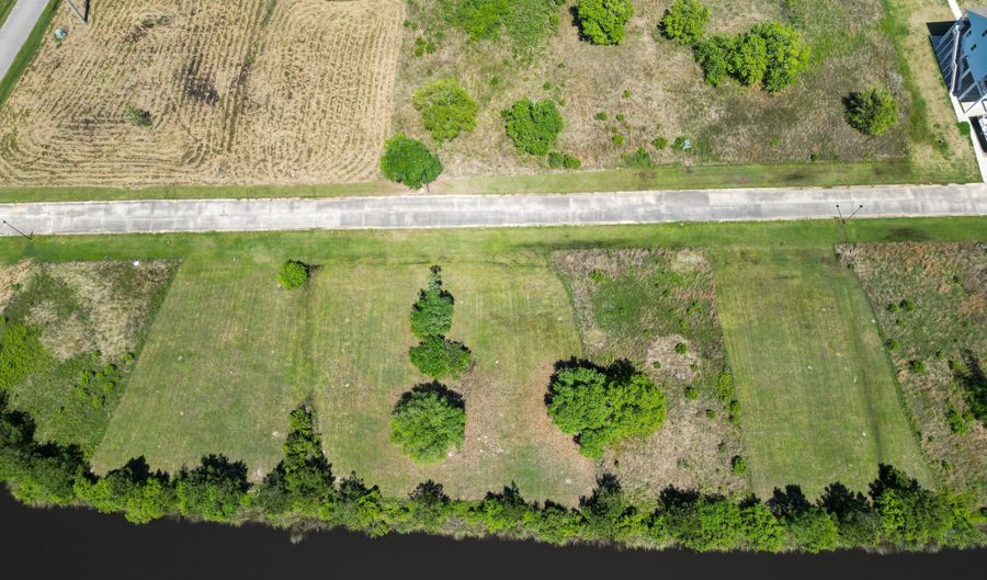 Nhn Lot 21 Atlantis, Bay St. Louis, MS 39520 - 0 Beds, 0 Bath