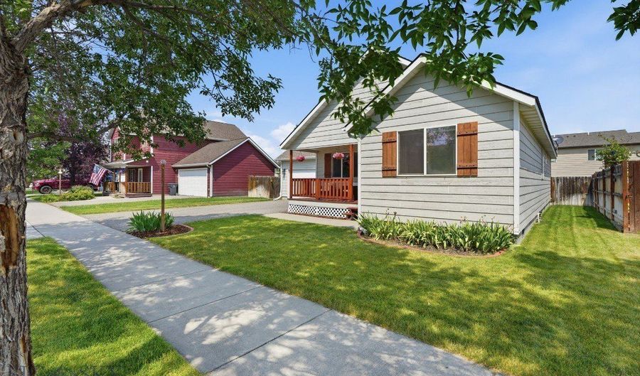 681 Green Tree Dr, Belgrade, MT 59714 - 3 Beds, 2 Bath