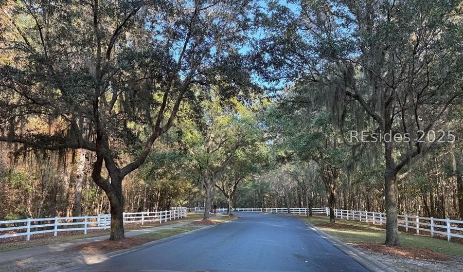 287 Old Bridge Dr, Bluffton, SC 29910 - 3 Beds, 2 Bath