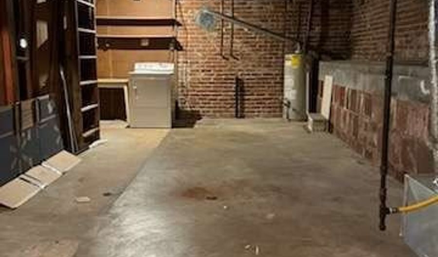 265 Annes Ct, Athens, GA 30606 - 3 Beds, 2 Bath