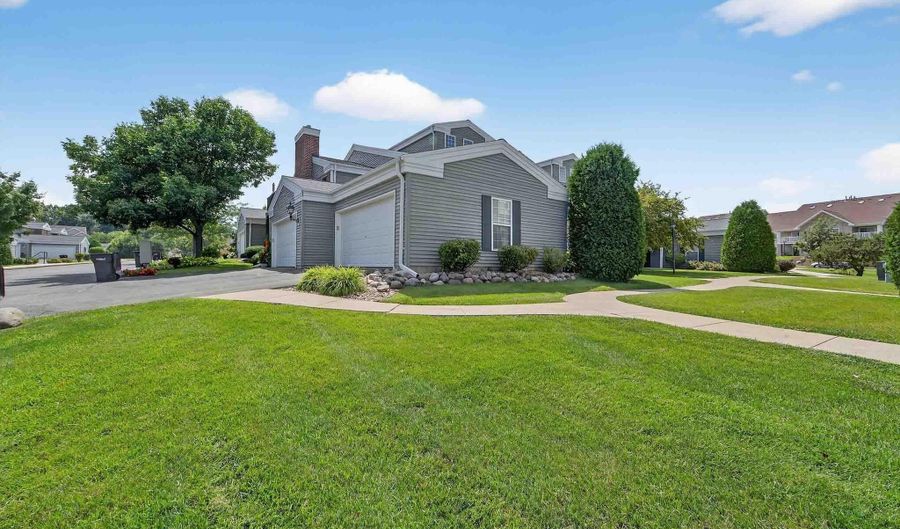 5444 Patriot Dr, Madison, WI 53718 - 2 Beds, 2 Bath