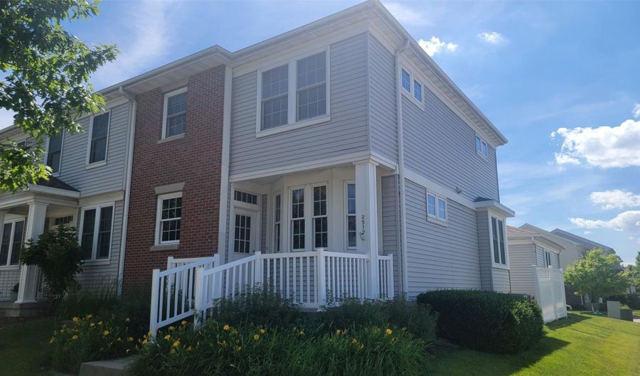 2512 Eaton Ave, Ames, IA 50010 - 3 Beds, 3 Bath