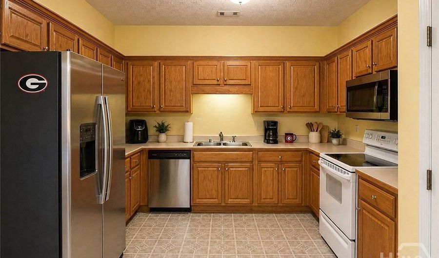 207 Wiltshire Dr, Athens, GA 30605 - 3 Beds, 3 Bath