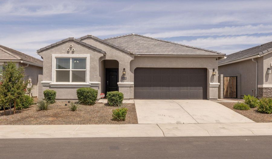 2432 W Shanley Ave, Apache Junction, AZ 85120 - 4 Beds, 2 Bath