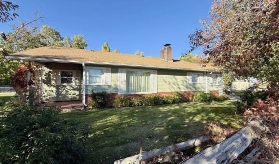 510 E 2nd St, Alturas, CA 96101 - 2 Beds, 1 Bath