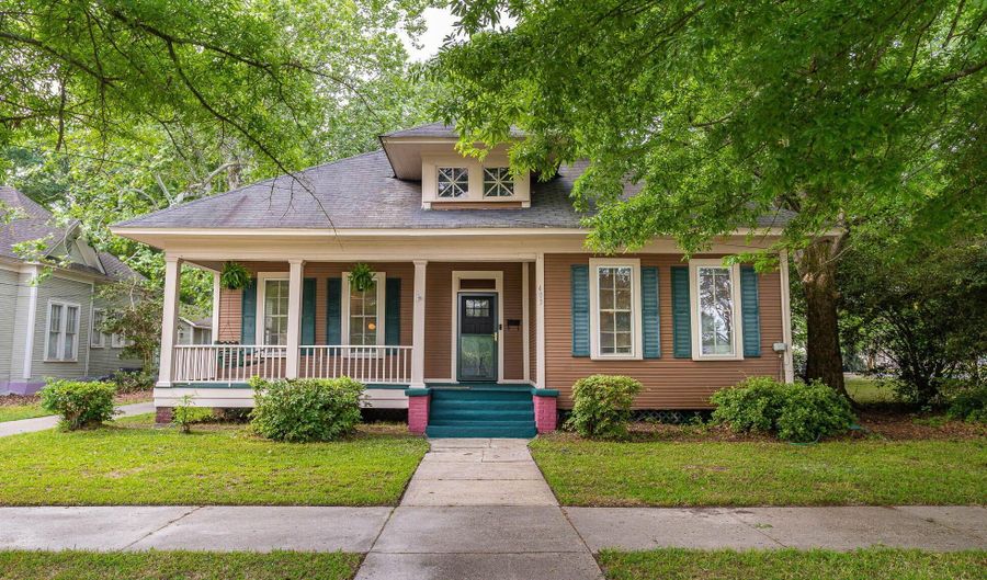 403 Southern Ave, Hattiesburg, MS 39401 - 3 Beds, 2 Bath