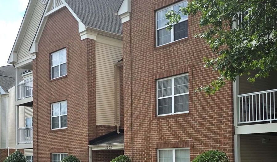 3708 Excalibur Ct, Bowie, MD 20716 - 2 Beds, 2 Bath