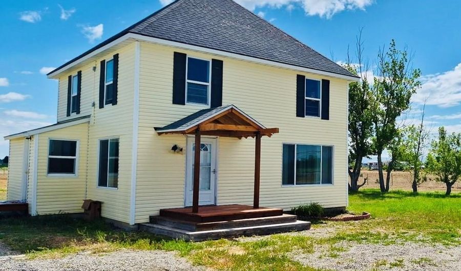 1044 W Taber Rd, Blackfoot, ID 83221 - 3 Beds, 2 Bath