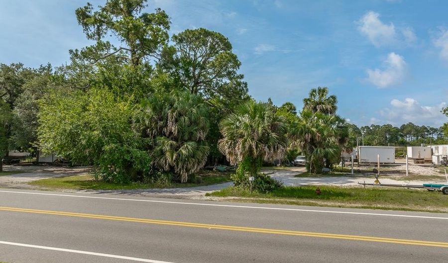 608 Highway 98, Apalachicola, FL 32320 - 0 Beds, 0 Bath