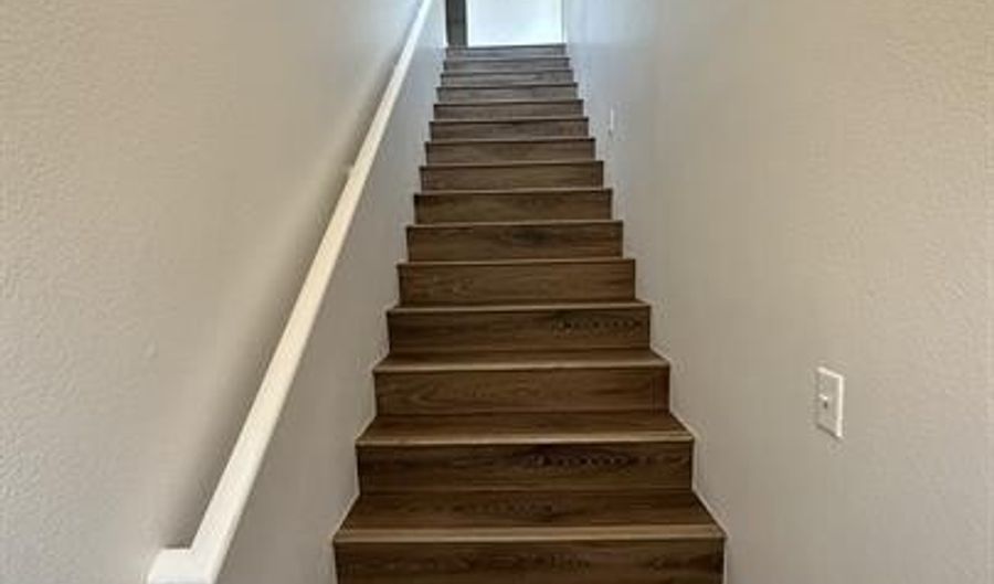 2010 Rancho Lake Dr 204, Las Vegas, NV 89108 - 1 Beds, 1 Bath