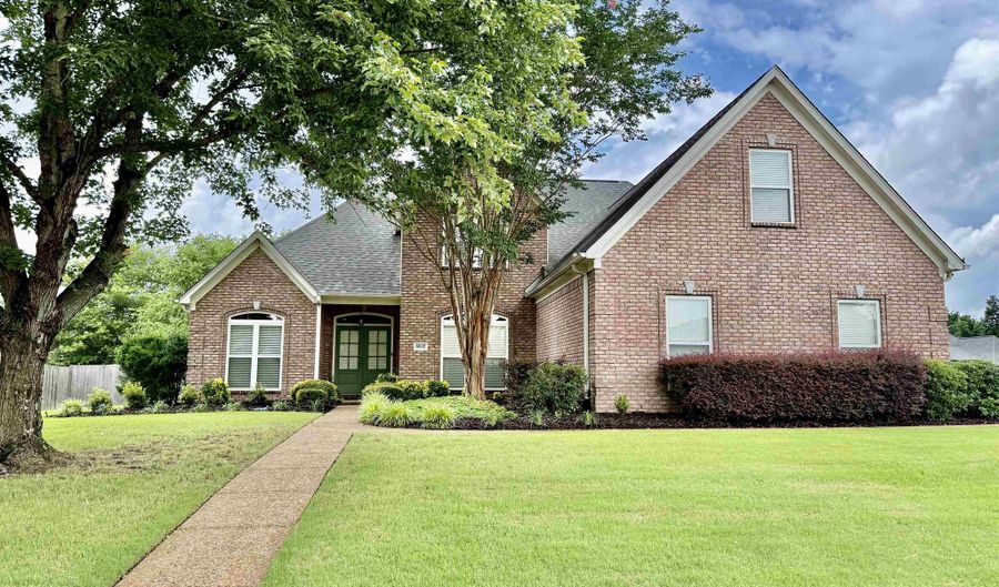 6632 W THRIVEAWAY, Bartlett, TN 38135 - 4 Beds, 4 Bath