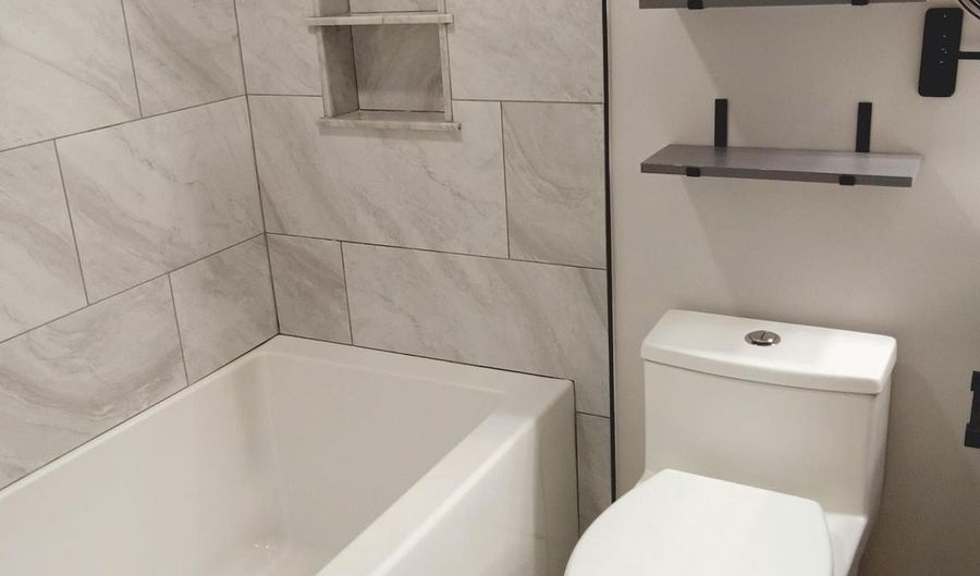 4808 MOORLAND Ln 801, Bethesda, MD 20814 - 1 Beds, 1 Bath