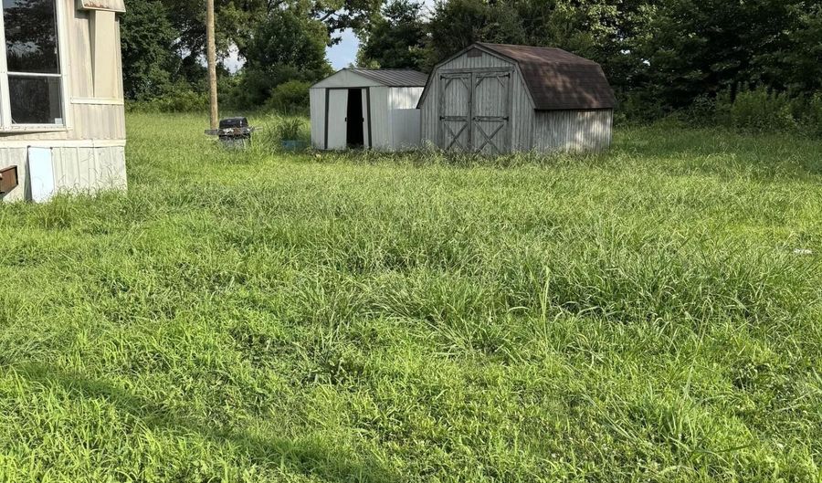 4255 Cherryville Rd, Bells, TN 38006 - 2 Beds, 1 Bath