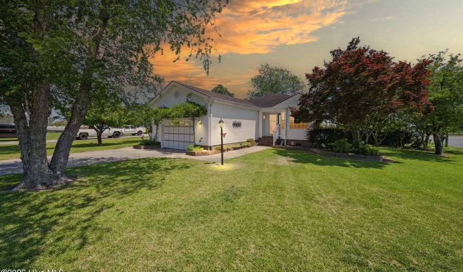 136 Simpson Rd, Barco, NC 27917 - 3 Beds, 2 Bath