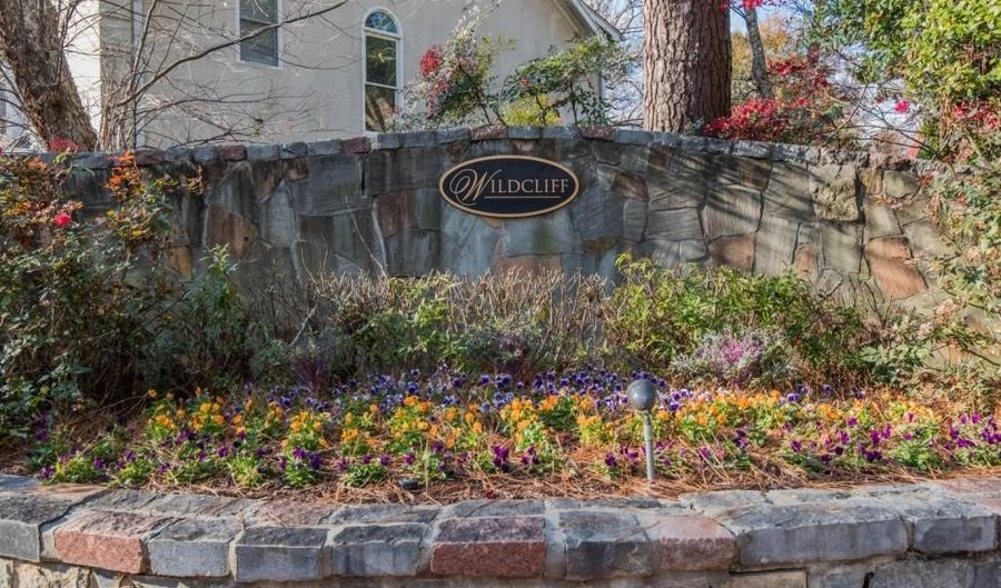 1231 Wildcliff Cir, Atlanta, GA 30329 - 4 Beds, 4 Bath