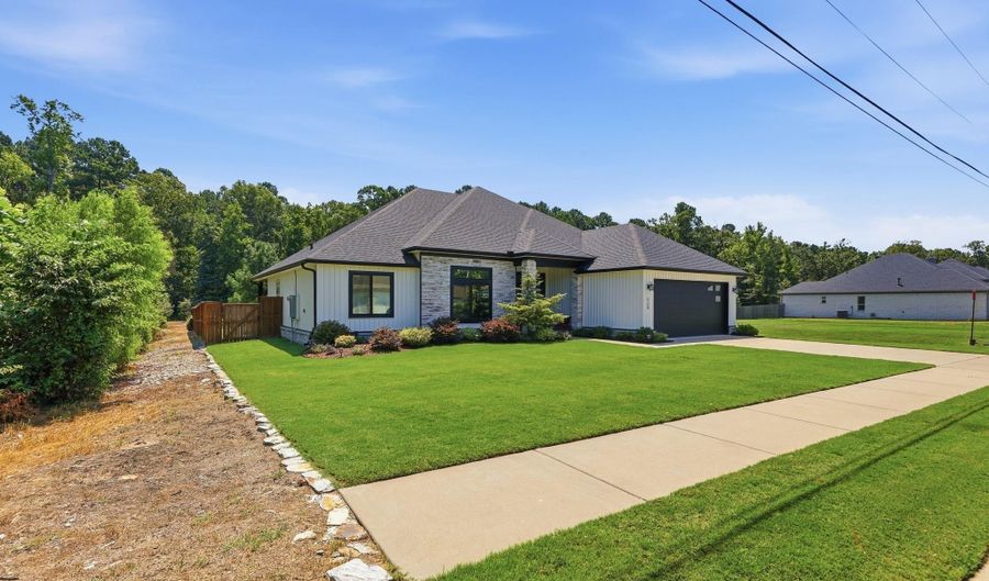 6150 Creekwater Dr, Alexander, AR 72002 - 4 Beds, 3 Bath