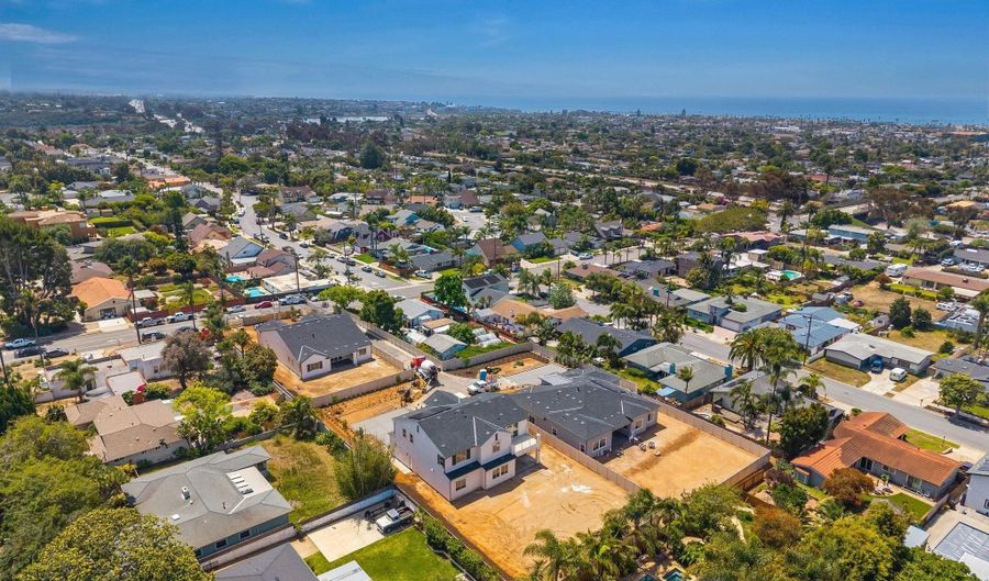 1716 California St, Oceanside, CA 92054 - 5 Beds, 5 Bath