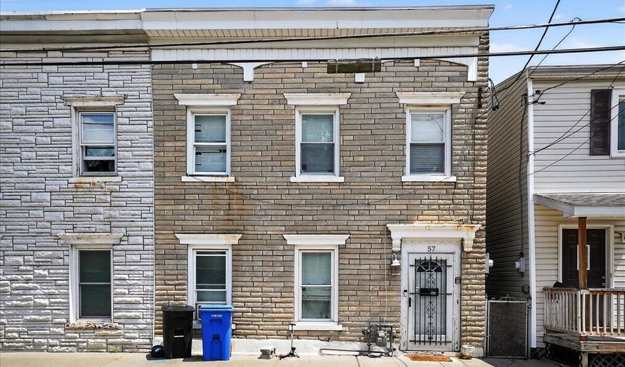 57 O Connell St, Albany, NY 12209 - 2 Beds, 2 Bath