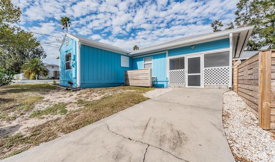 1841 OVERBROOK Ave, Clearwater, FL 33755 - 1 Beds, 1 Bath