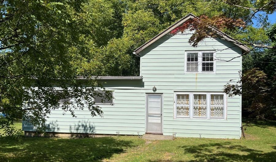 79 Powder House Rd, Amenia, NY 12501 - 2 Beds, 1 Bath