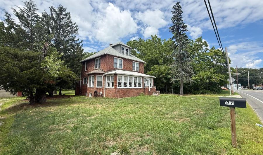 177 S NEW YORK Rd, Absecon, NJ 08205 - 3 Beds, 2 Bath