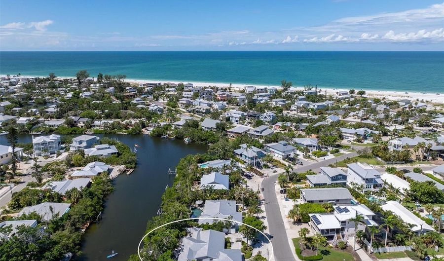 413 POINSETTIA Rd, Anna Maria, FL 34216 - 2 Beds, 2 Bath