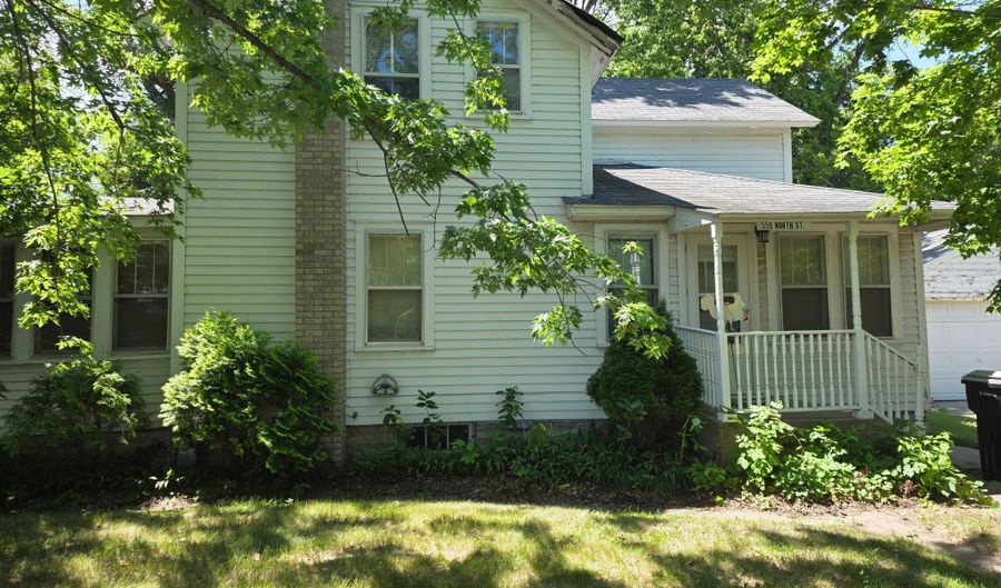 559 North St, Anoka, MN 55303 - 3 Beds, 3 Bath