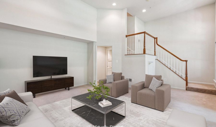 817 OAK KNOLL Ter, Rockville, MD 20850 - 3 Beds, 4 Bath