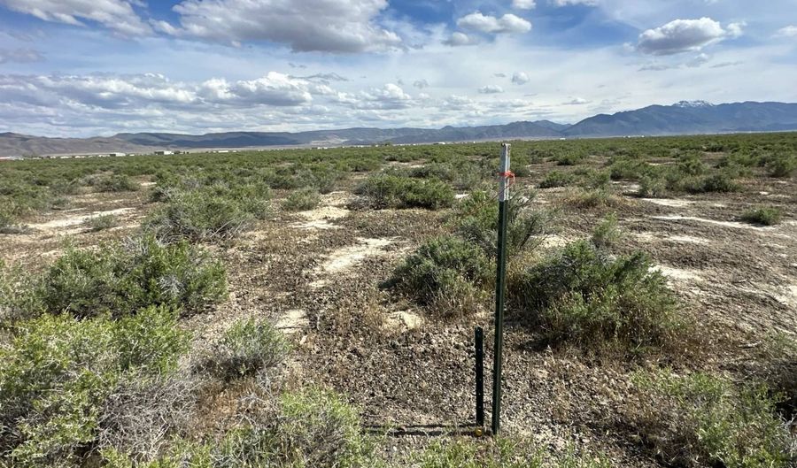 E Frontage Rd, Battle Mountain, NV 89820 - 0 Beds, 0 Bath