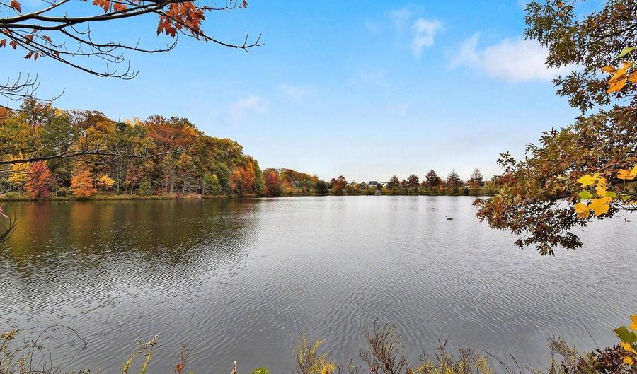 6610 HUNTER CREEK Ln, Alexandria, VA 22315 - 3 Beds, 4 Bath