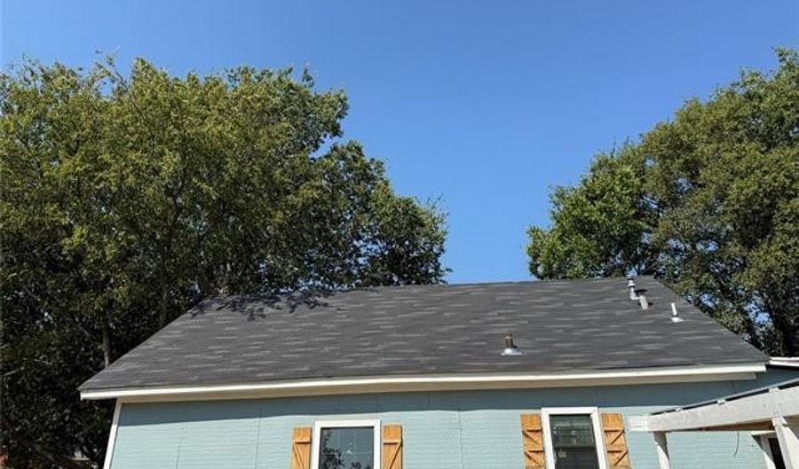 629 E Broadway, Ardmore, OK 73401 - 3 Beds, 1 Bath