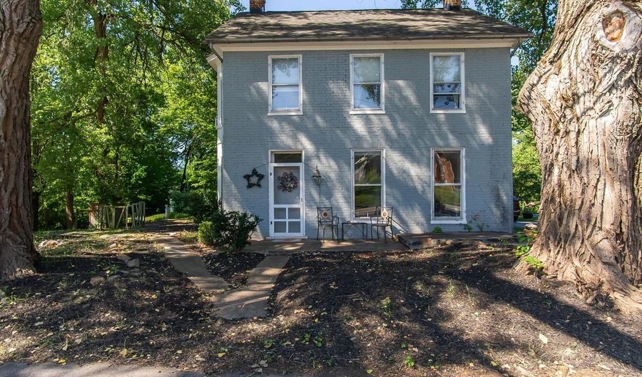6524 OLD NATIONAL Pike, Boonsboro, MD 21713 - 4 Beds, 2 Bath