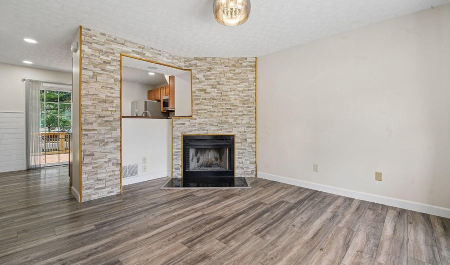 817 Pine Way Dr M1, Columbus, OH 43085 - 2 Beds, 2 Bath