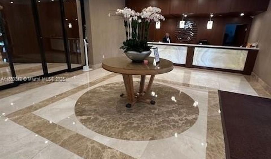 19667 Turnberry Way 5C, Aventura, FL 33180 - 1 Beds, 2 Bath
