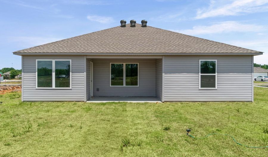 102 Powder River Dr, Beebe, AR 72012 - 4 Beds, 2 Bath