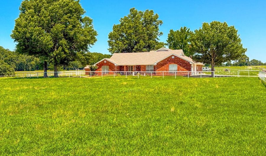 1211 E. Wise Rd, McAlester, OK 74501 - 3 Beds, 2 Bath