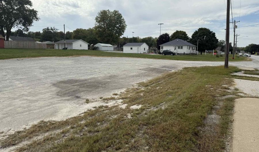 228 E 6TH Ave, Andalusia, IL 61232 - 0 Beds, 0 Bath