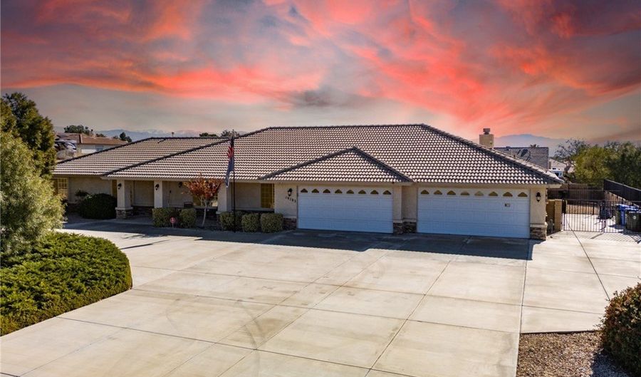 19783 Lara Ln, Apple Valley, CA 92308 - 4 Beds, 3 Bath