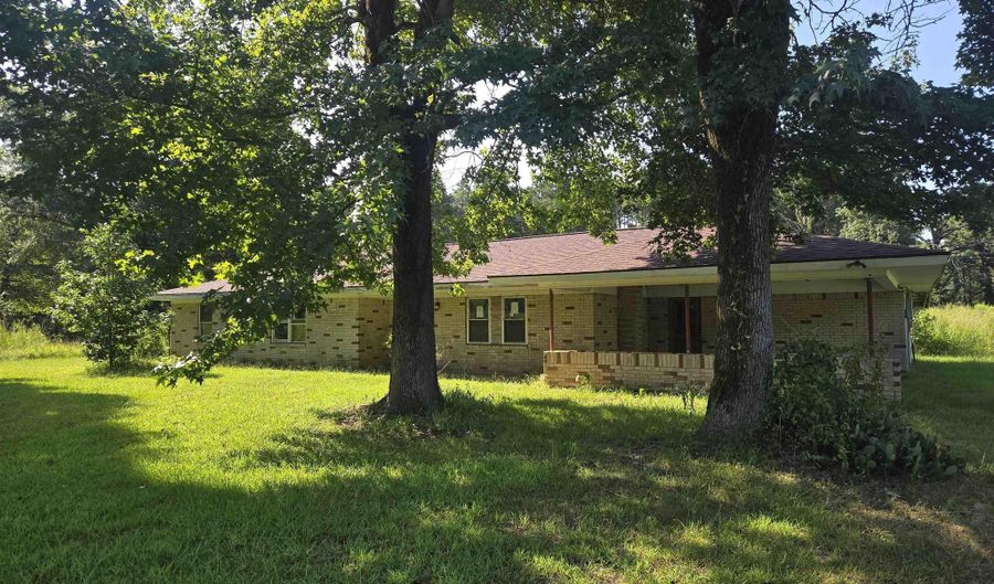 3144 WHITE ARKANSAS Rd, Bastrop, LA 71220 - 3 Beds, 2 Bath