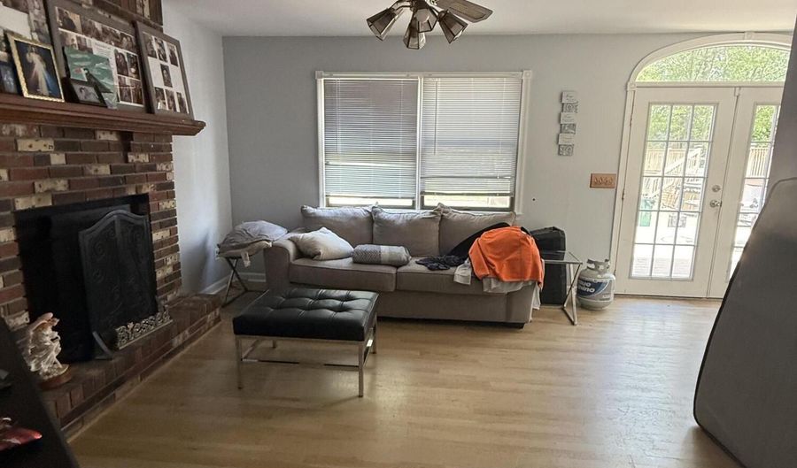 347 Trenton Ave N, Bayville, NJ 08721 - 4 Beds, 3 Bath