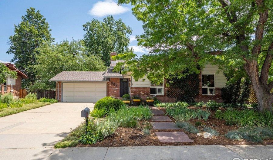562 Blackhawk Rd, Boulder, CO 80303 - 4 Beds, 3 Bath