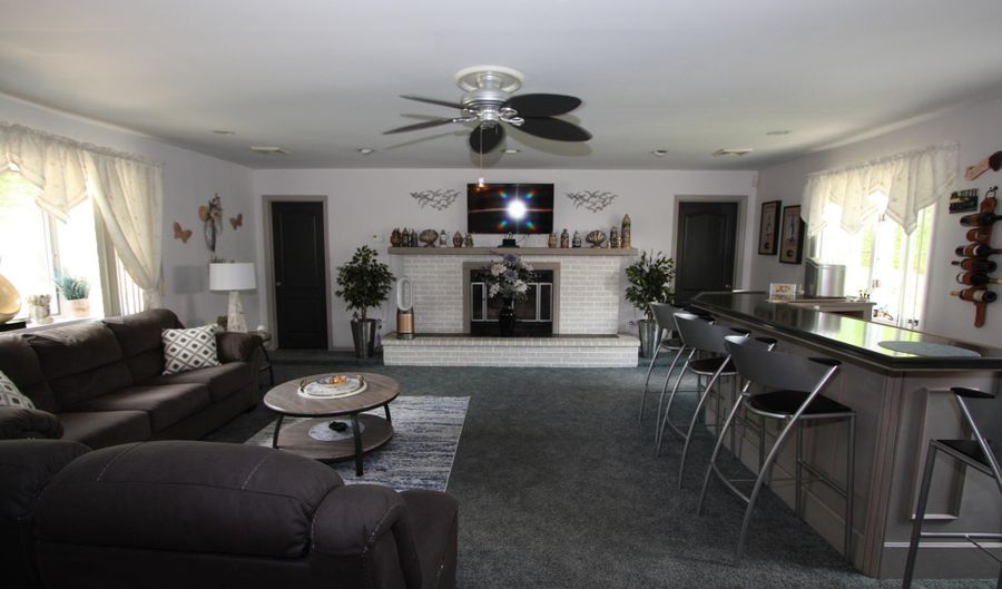 1 ARC Ct, Absecon, NJ 08201 - 3 Beds, 3 Bath