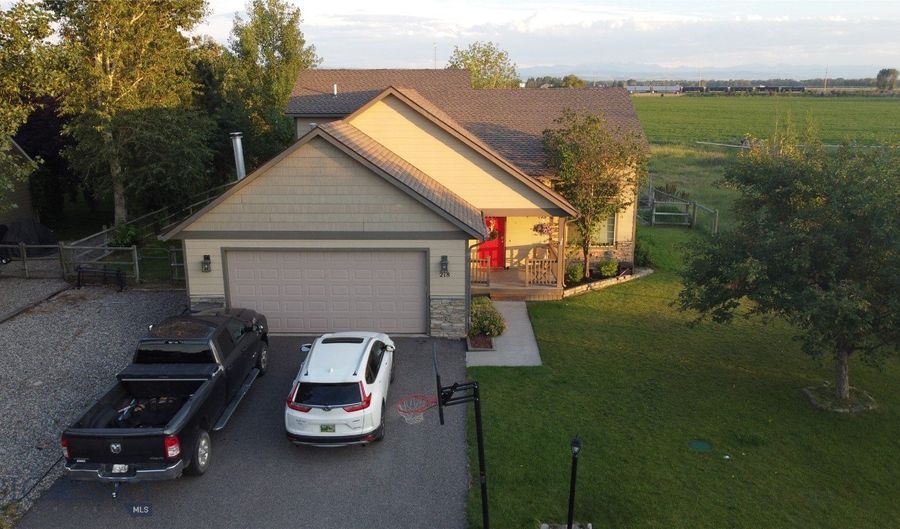 218 E Tobiano Trl, Belgrade, MT 59714 - 4 Beds, 3 Bath
