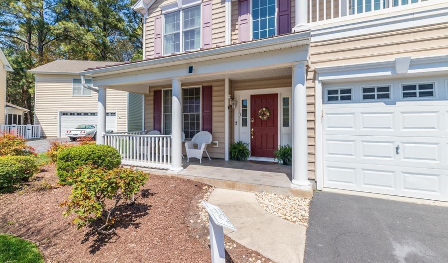 12313 HIDDEN BAY Dr, Berlin, MD 21811 - 4 Beds, 4 Bath