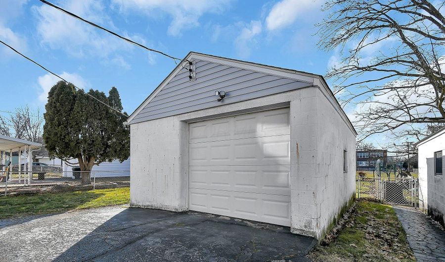 91 W Kanawha Ave, Columbus, OH 43214 - 3 Beds, 1 Bath