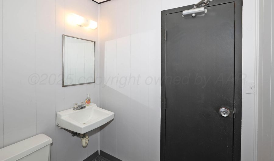 10301 E AMARILLO Blvd, Amarillo, TX 79108 - 0 Beds, 0 Bath