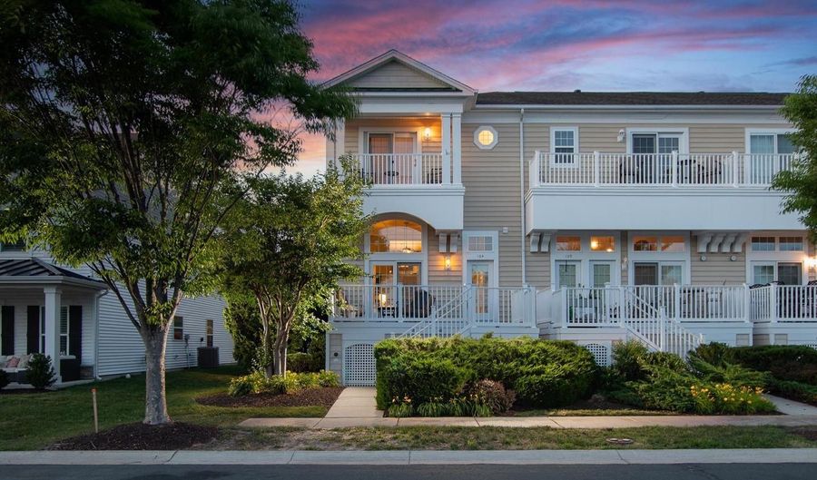 12147 Landings Blvd #104, Berlin, MD 21811 - 3 Beds, 3 Bath
