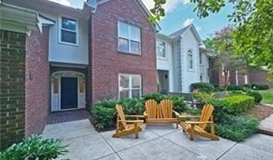 5650 River Oaks Pl, Atlanta, GA 30327 - 4 Beds, 4 Bath