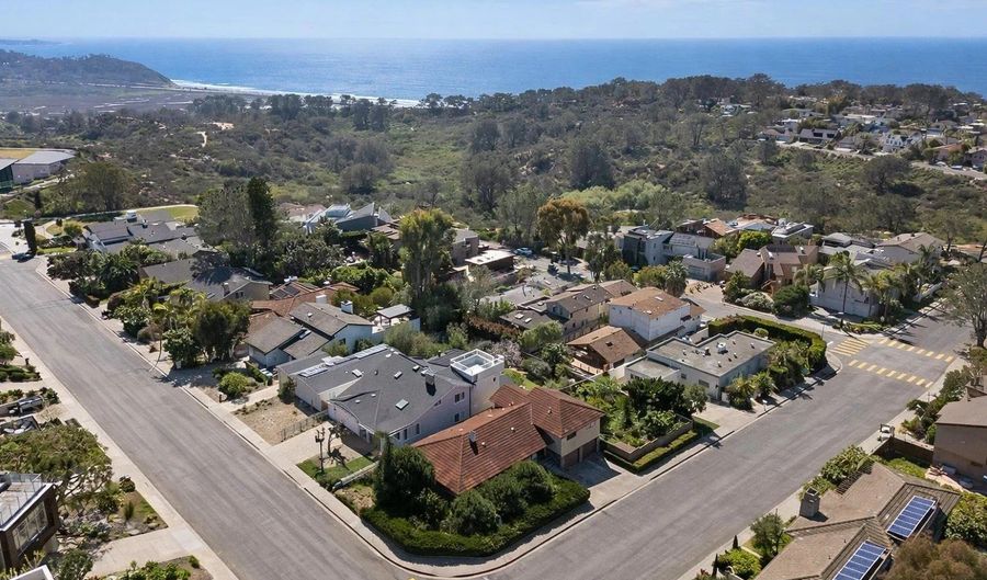 2491 Cordero, Del Mar, CA 92014 - 4 Beds, 3 Bath